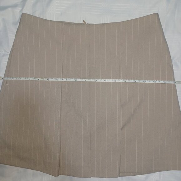 Frank And Oak pleated mini skirt NWT - Picture 13 of 14